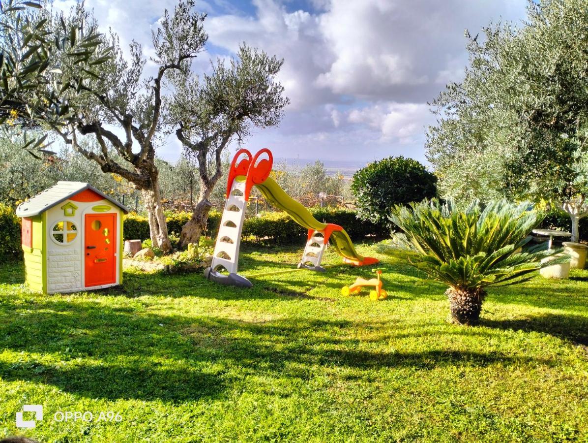 Villa Al Focolare Di Enzo à Marino Extérieur photo